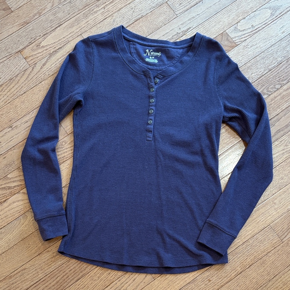 Natural Reflections Women’s Purple Long Sleeve Thermal Henley size small